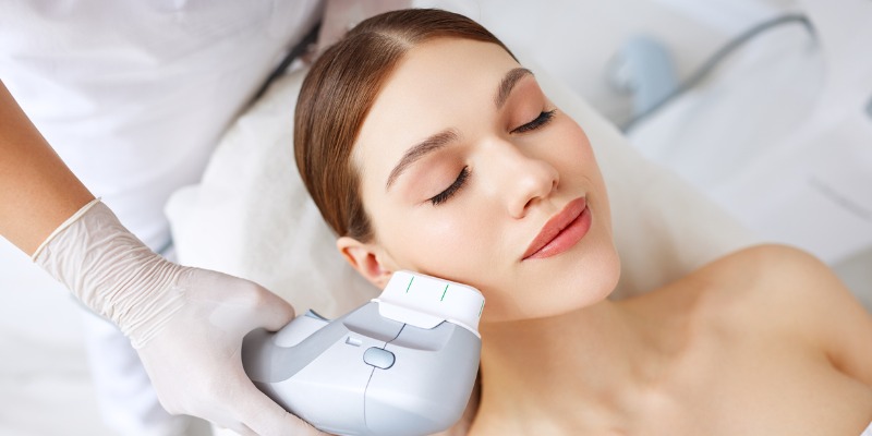 How Fat Freezing and HIFU Work Together? 4 book a personalised consultation of Fat Freezing and HIFU Together Nottingham